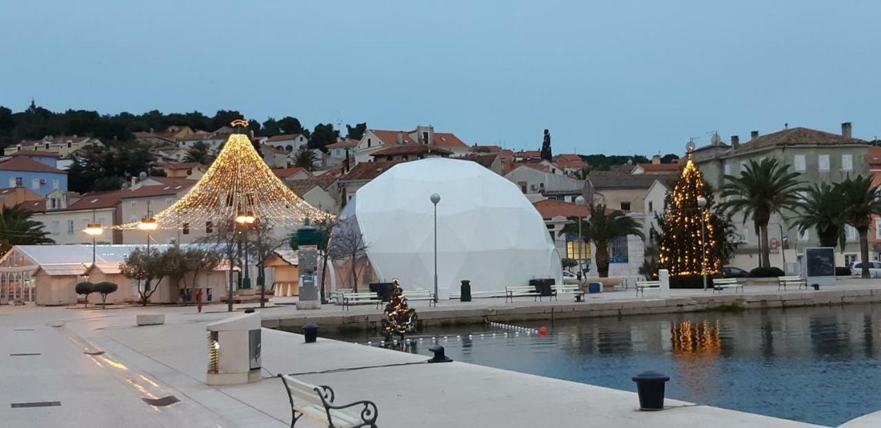 Apartments Nives Mali Lošinj Exterior foto